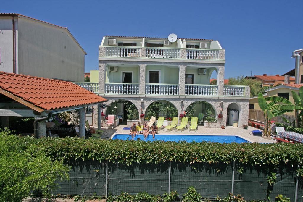 Apartments & Rooms Lo & Mar Medulin Zewnętrze zdjęcie