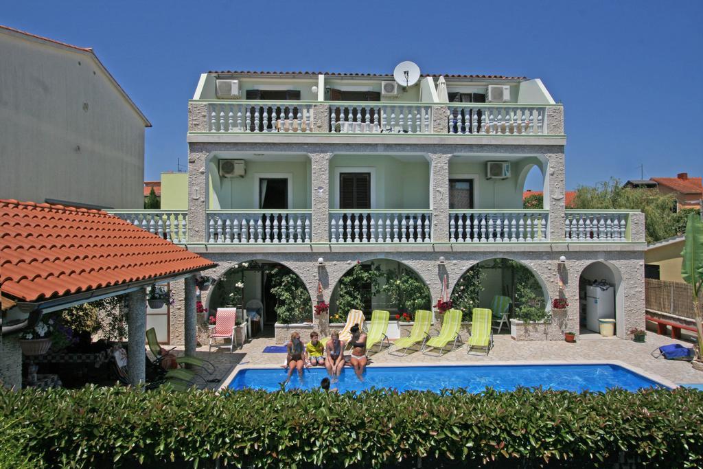Apartments & Rooms Lo & Mar Medulin Zewnętrze zdjęcie